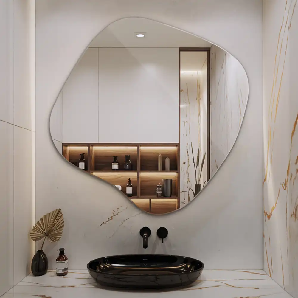 Specchio a forma di macchia accessorio d’effetto