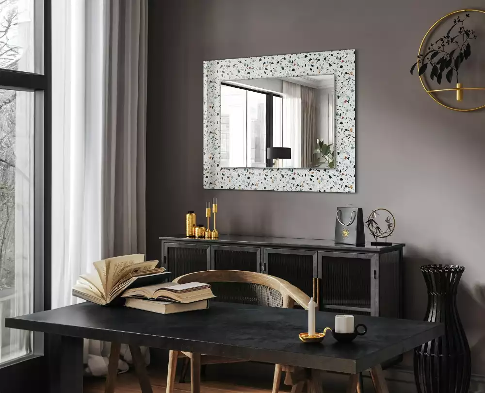 Specchio rettangolare con cornice stampata Motivo a mosaico in terrazzo