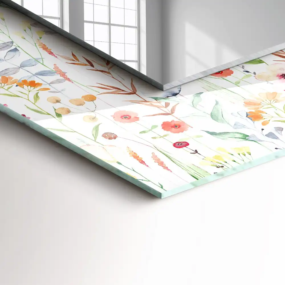 Specchio rettangolare con cornice stampata Motivo floreale ad acquerello