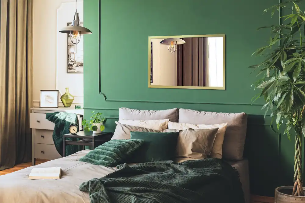 Specchio rettangolare cornice dorata sospeso