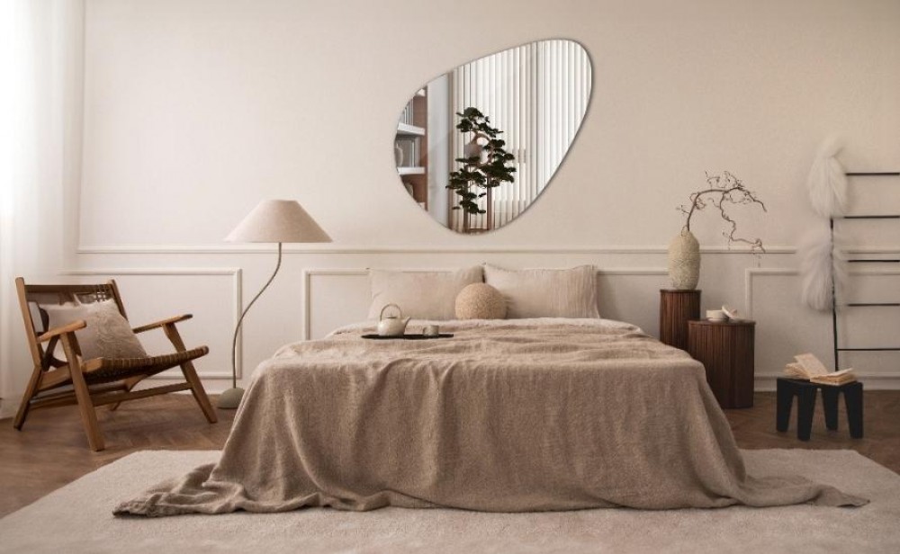 Specchio per ingrandire otticamente le stanze piccole - trucchi di design
