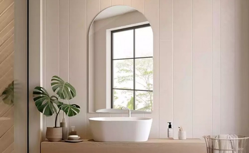 Piccolo bagno con doccia: come sistemarlo?